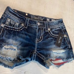 MissMe cut off shorts. Size 26. Never worn